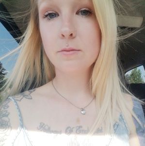 Meet your Posher, Tenille